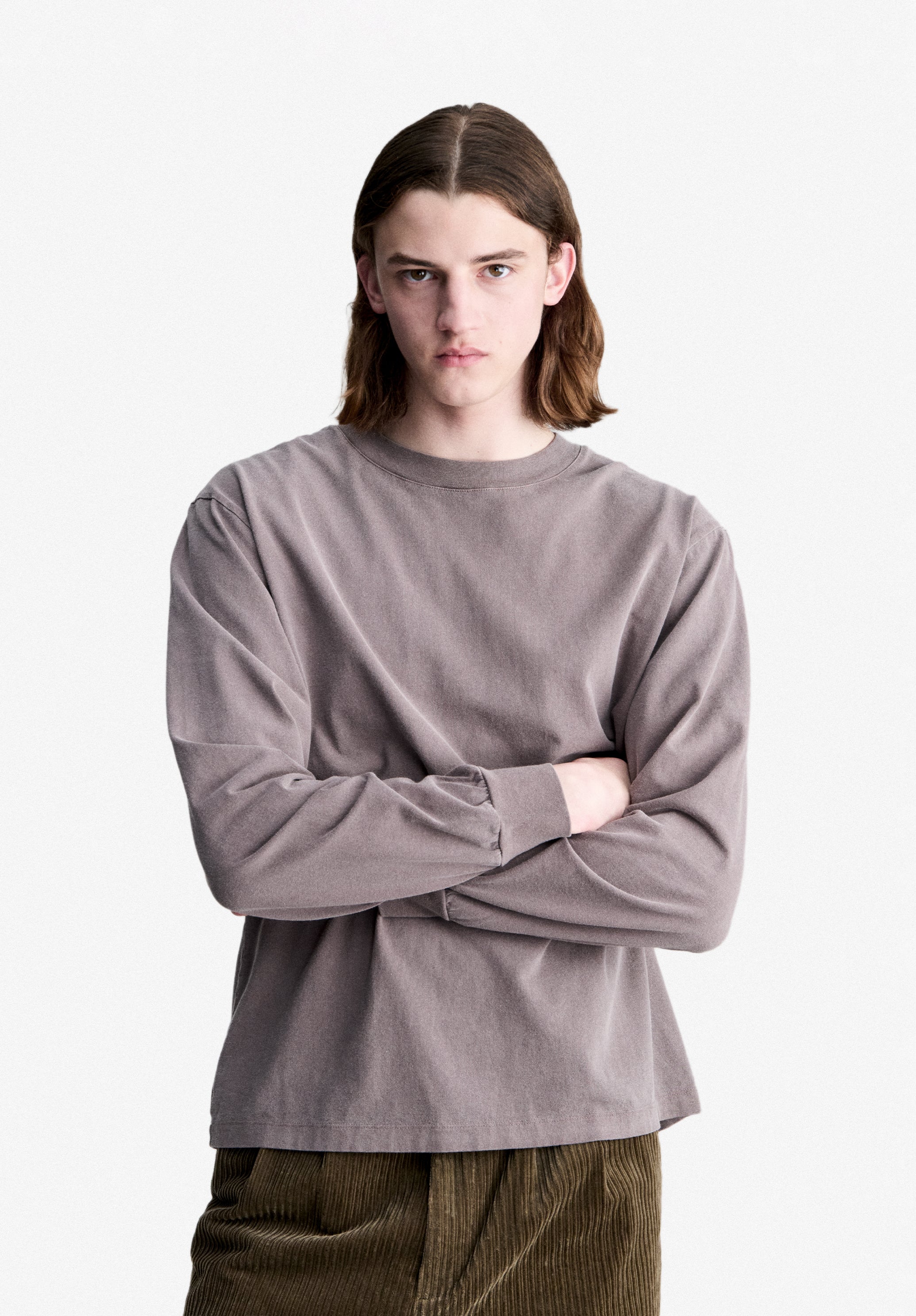 Hazelnut brown long-sleeved A.P.C. Winter 26 T-shirt - 3