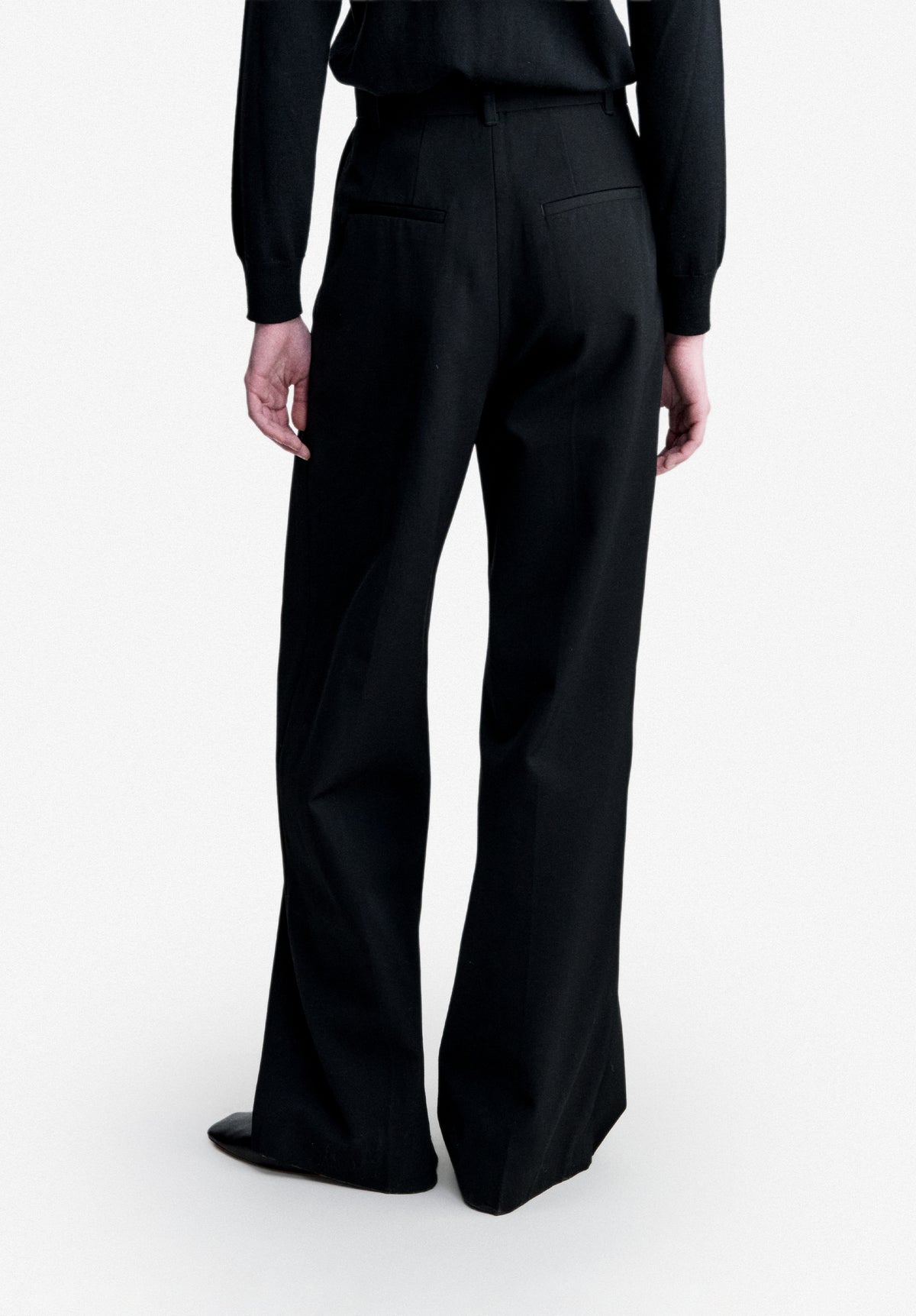 Loose-fit black cotton trousers - 5