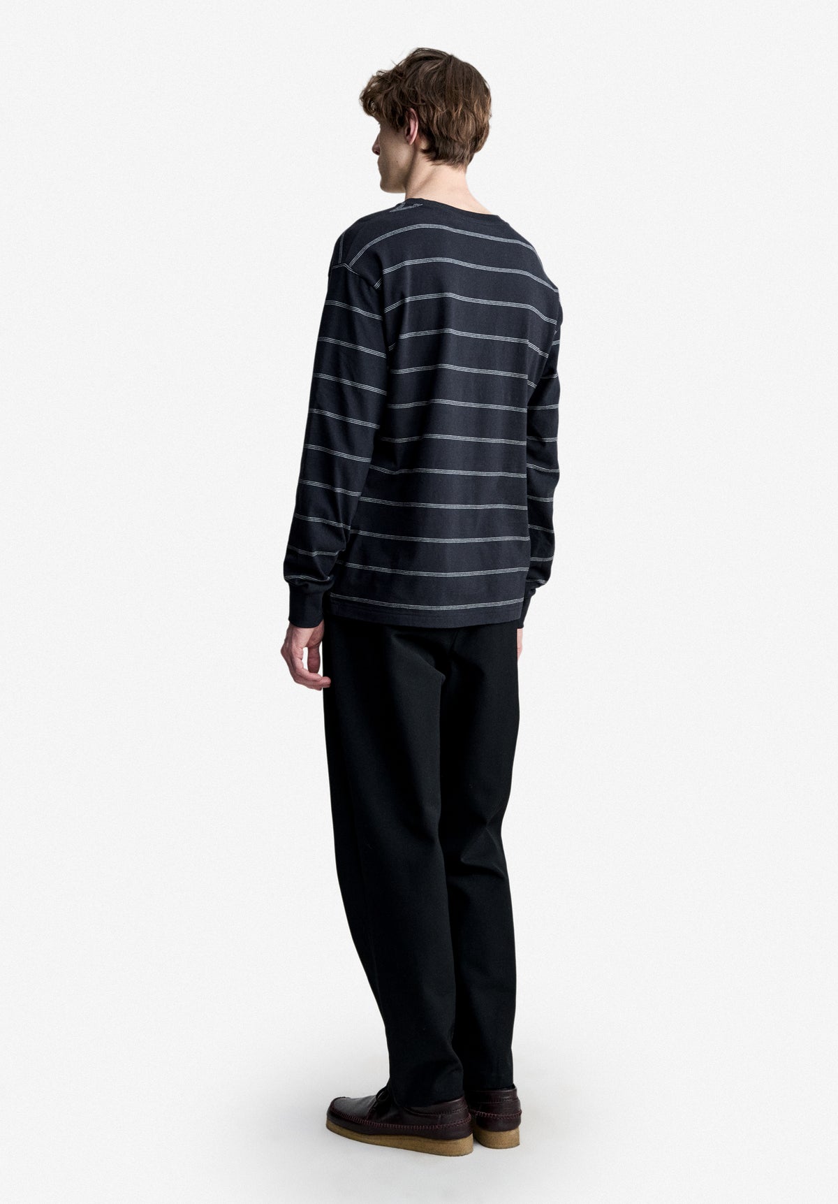 Loose-fit black cotton barrel trousers - 2