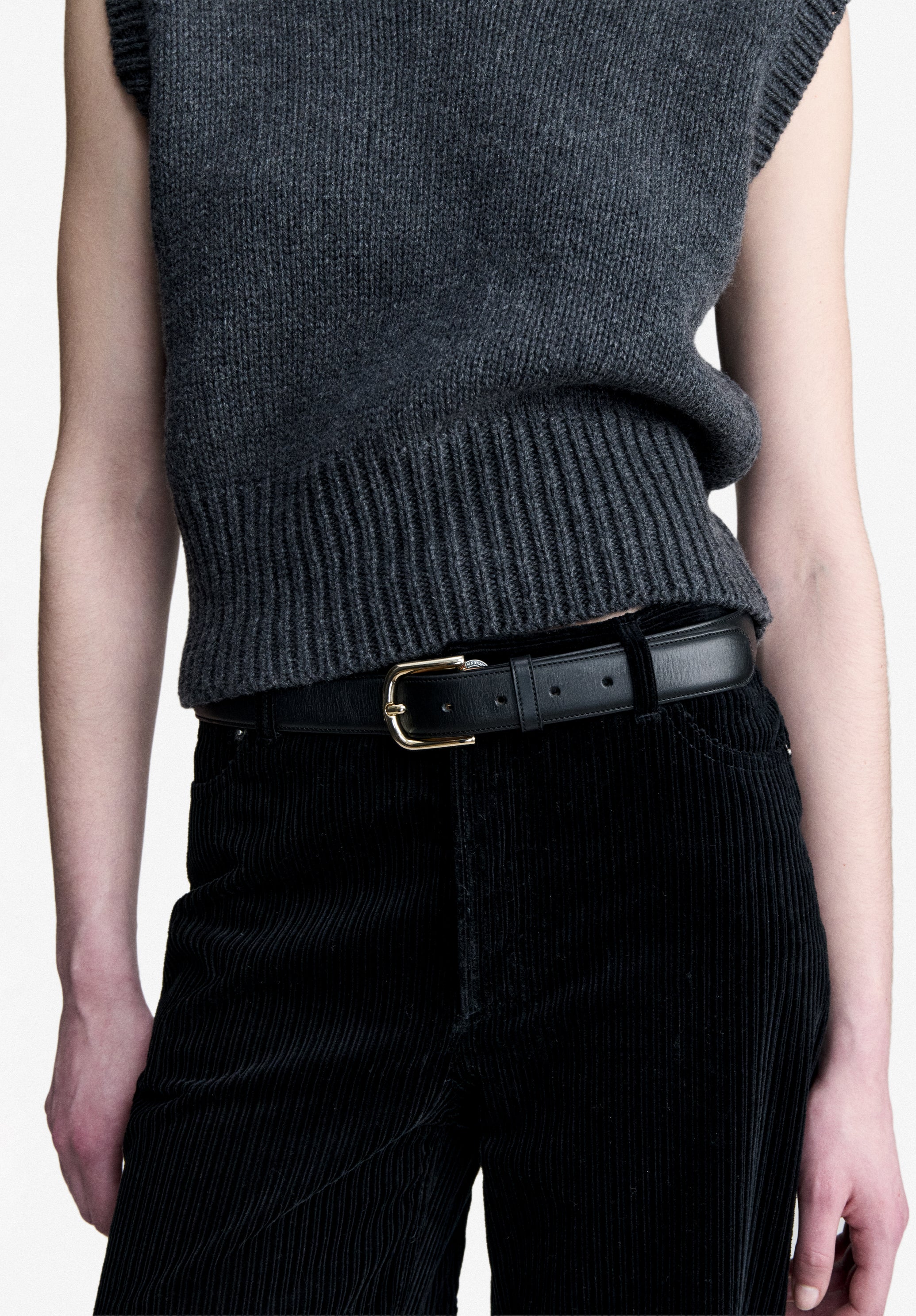 Sleeveless charcoal grey wool sweater - 4