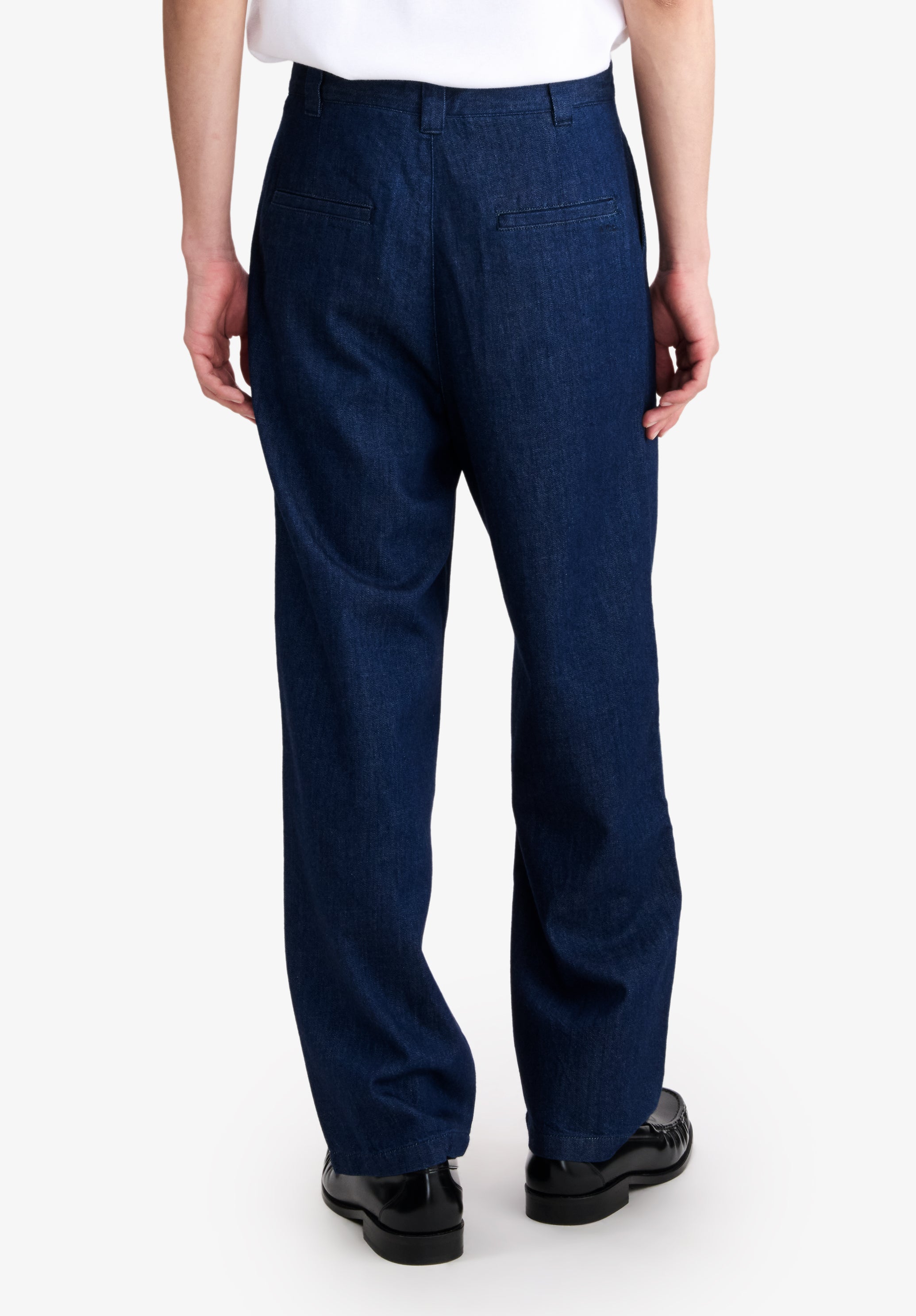 Darted Trousers and straight cut pants for men | A.P.C.