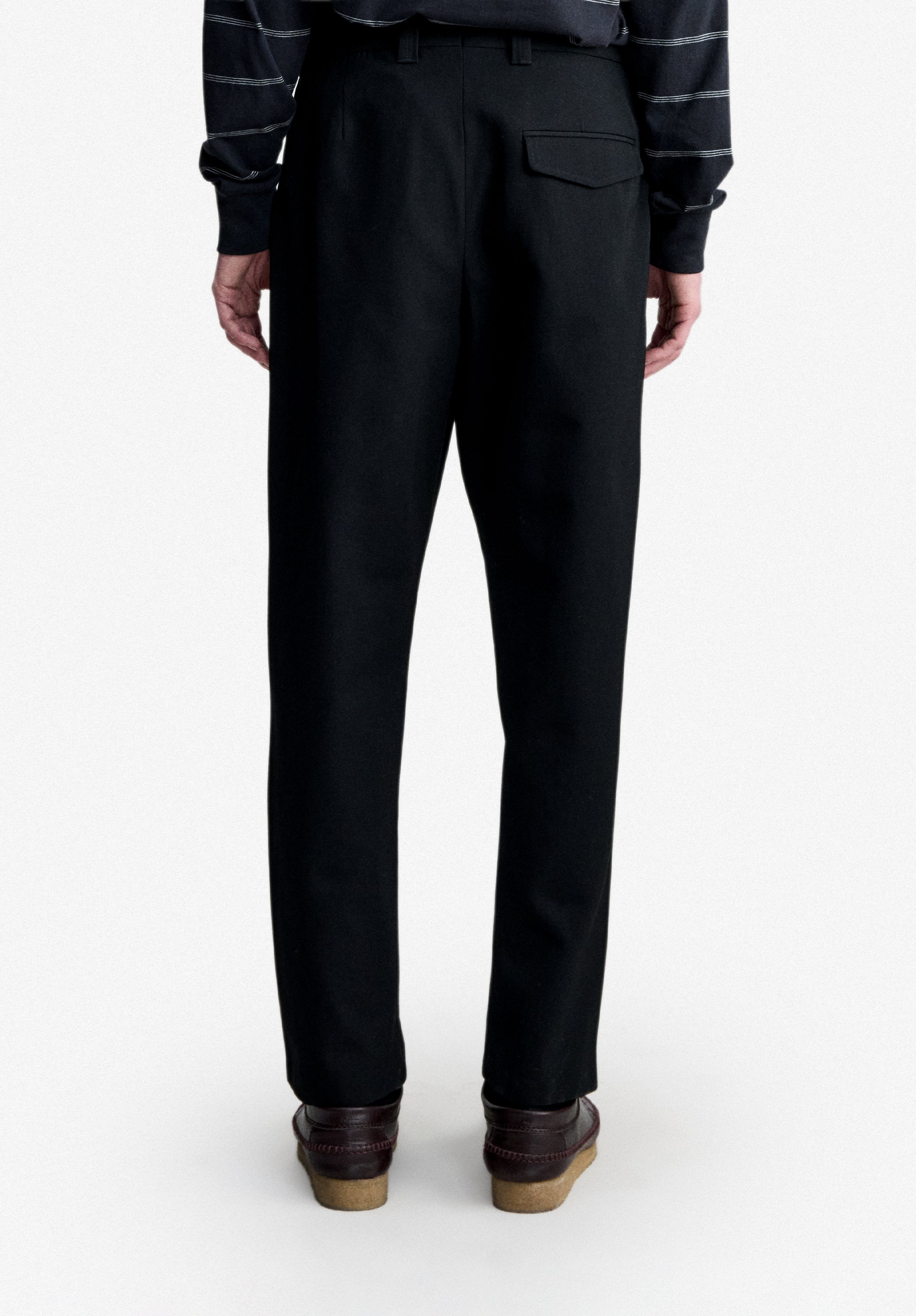 Darted Trousers and straight cut pants for men | A.P.C.