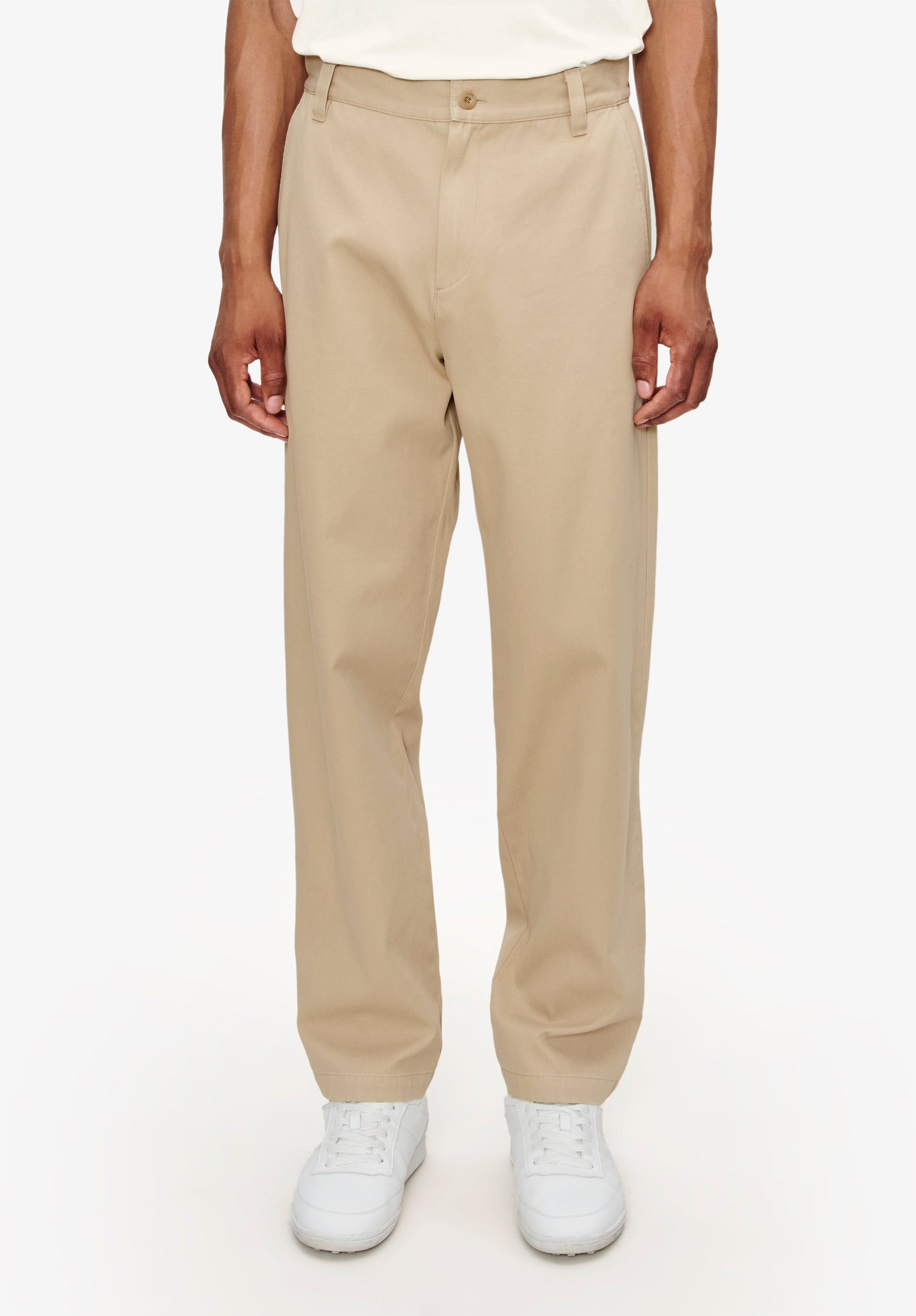 Fitted straight-leg gabardine chinos - 4