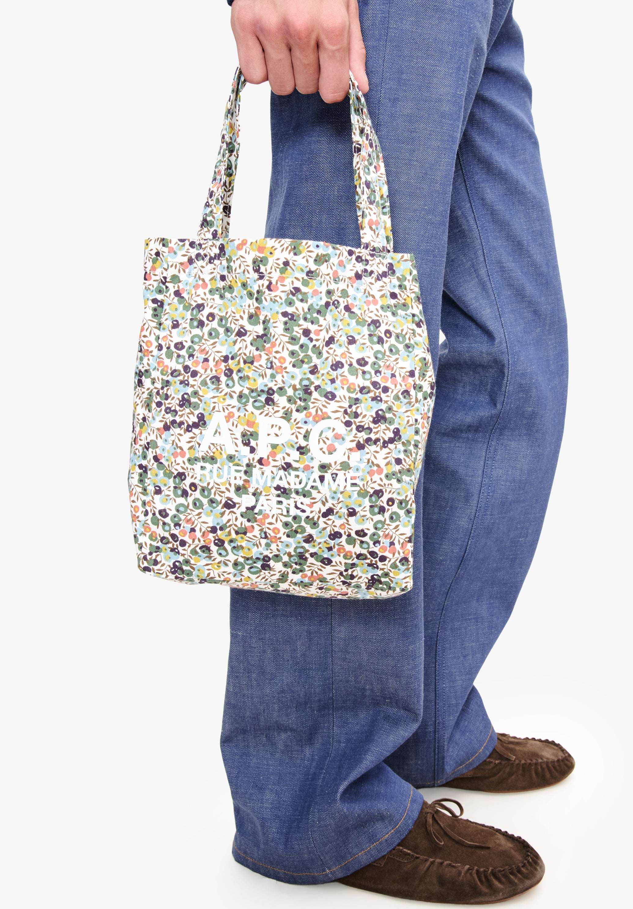 A.P.C.　TOTE LOU RUE MADAME SMALL 2.0　生成 Lou Rue Madame Small 2.0 tote bag | A.P.C.