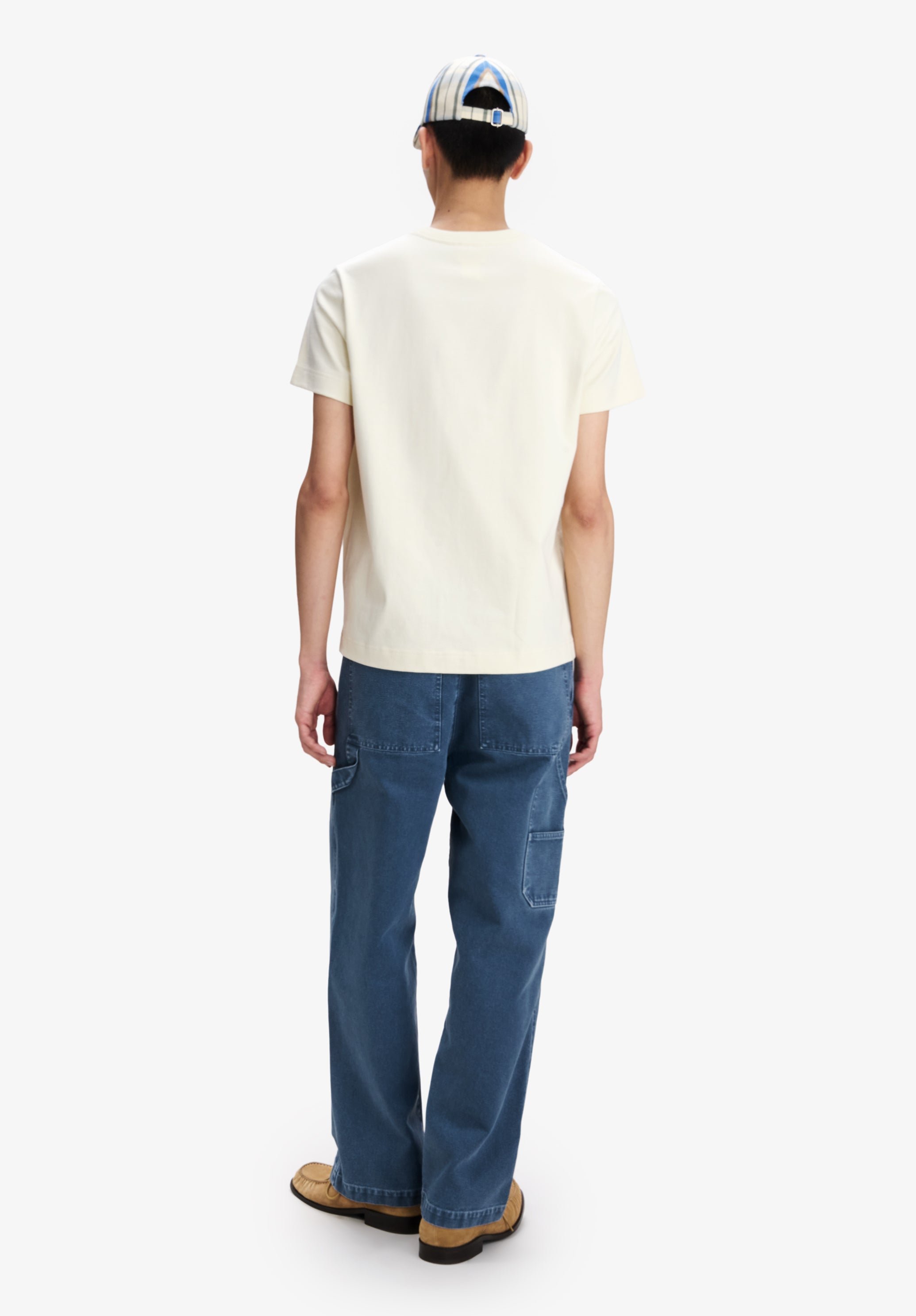 White t-shirt with small A.P.C. logo - 2