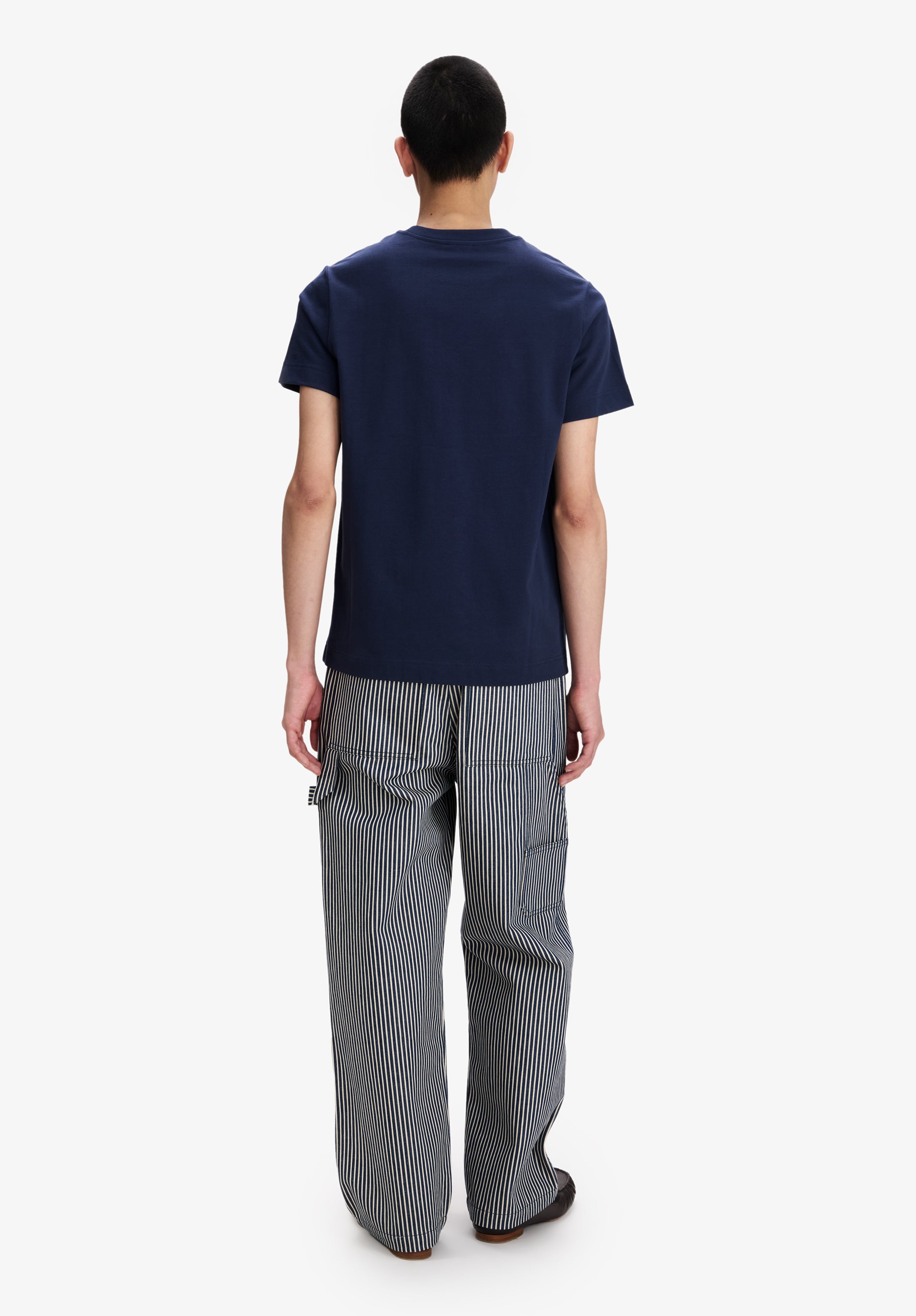 Blue t-shirt with small A.P.C. logo - 2