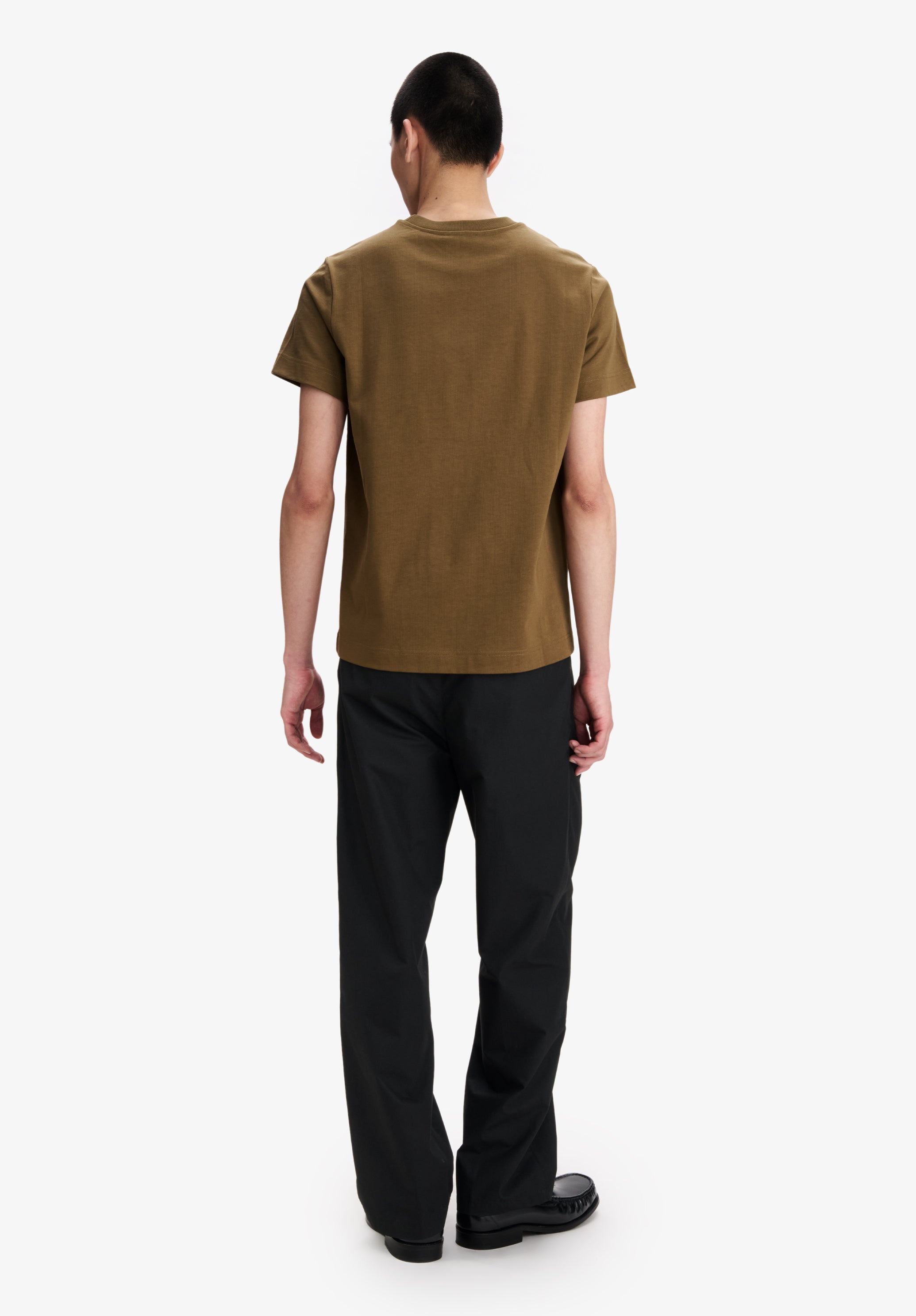 Khaki t-shirt with small A.P.C. logo - 2