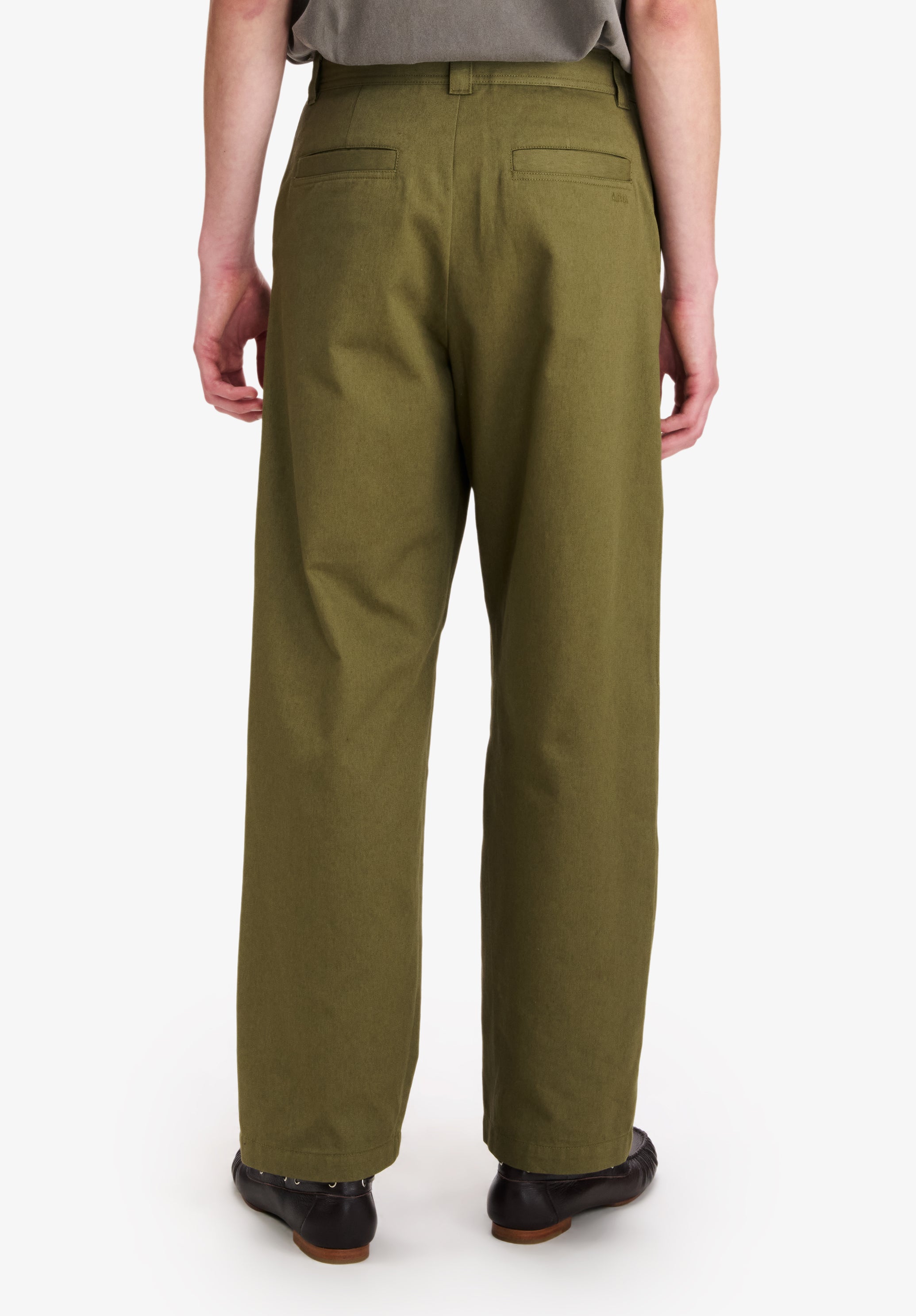 Darted Trousers and straight cut pants for men | A.P.C.