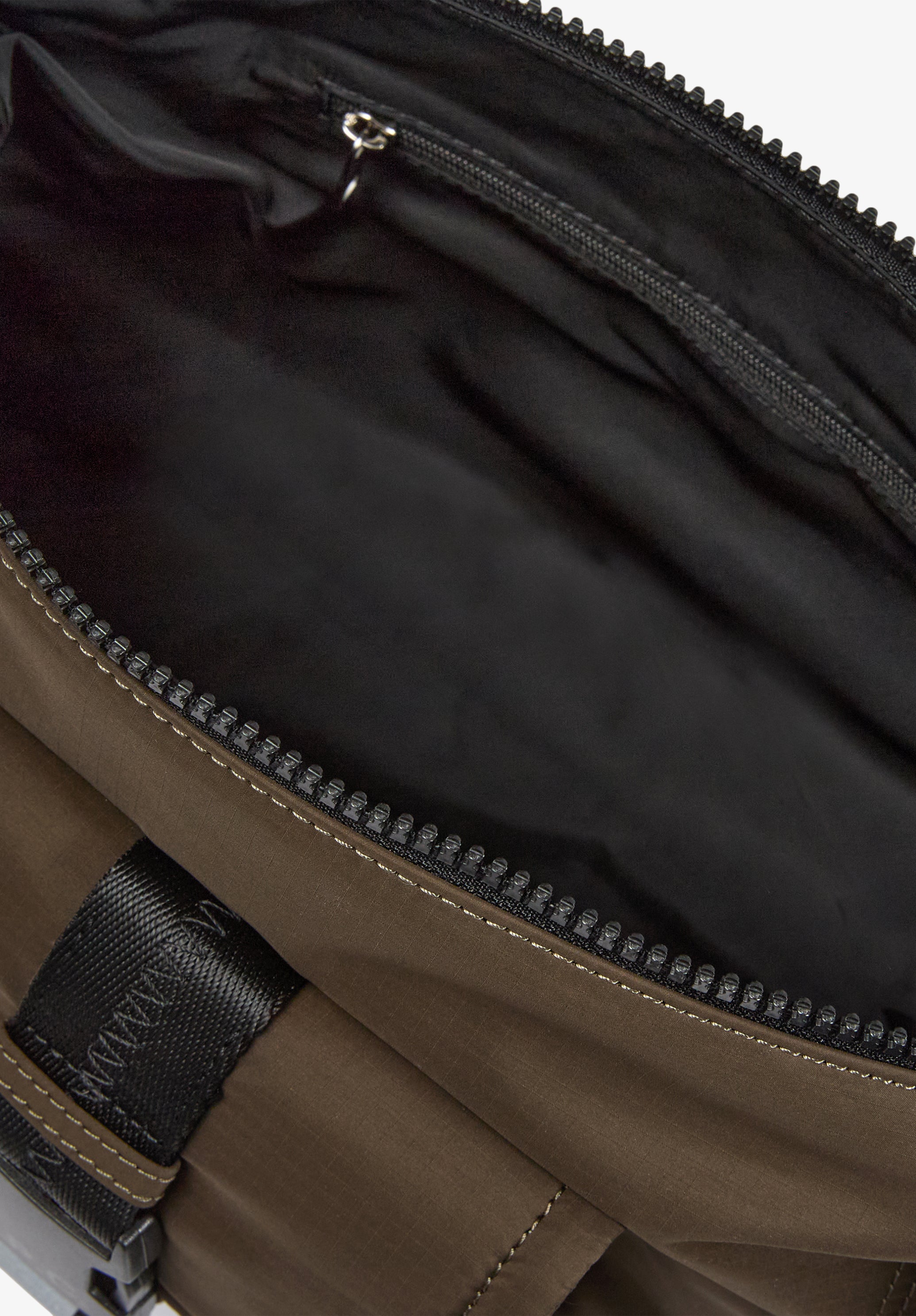 Trek satchel - 4
