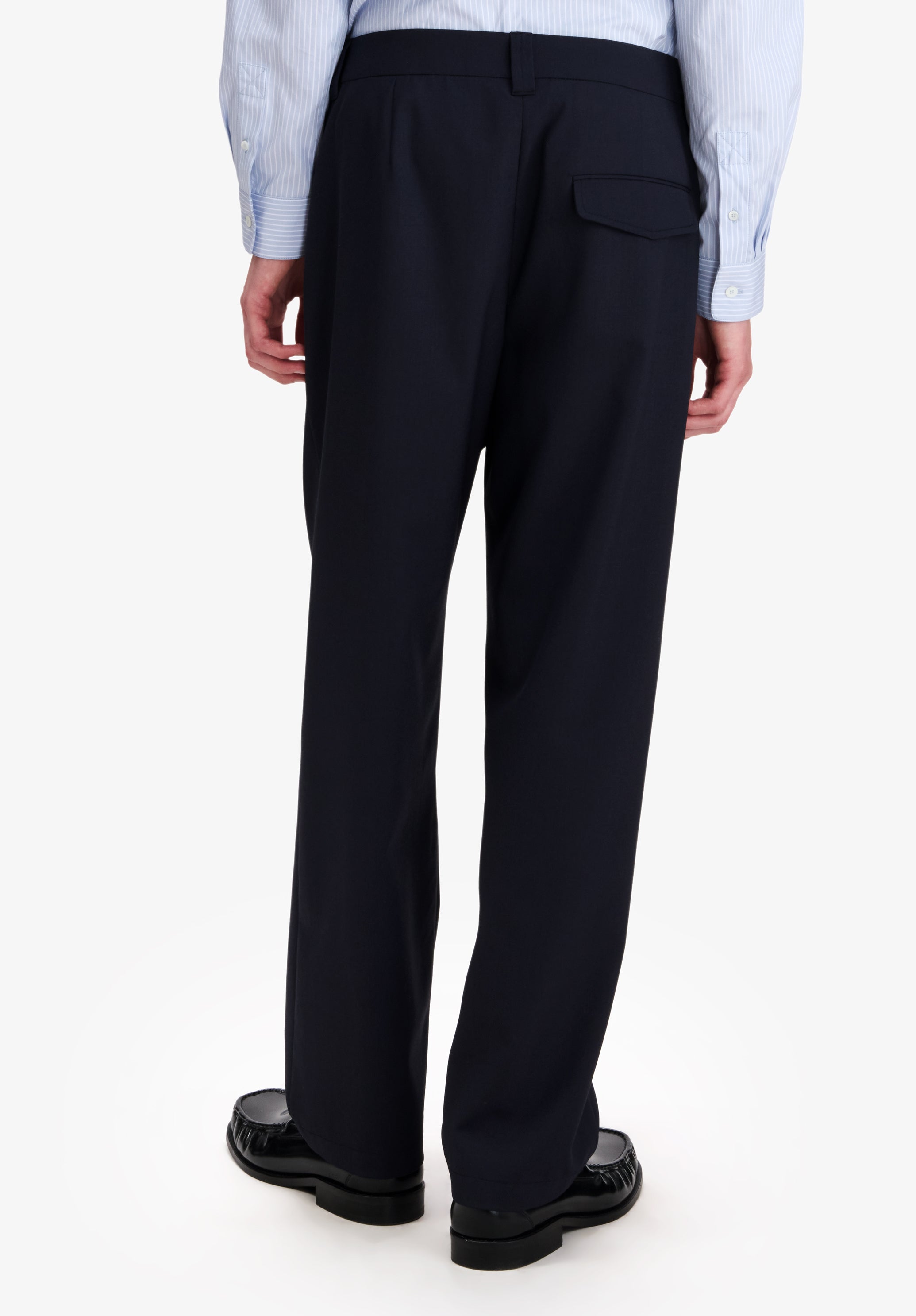 Darted Trousers and straight cut pants for men | A.P.C.