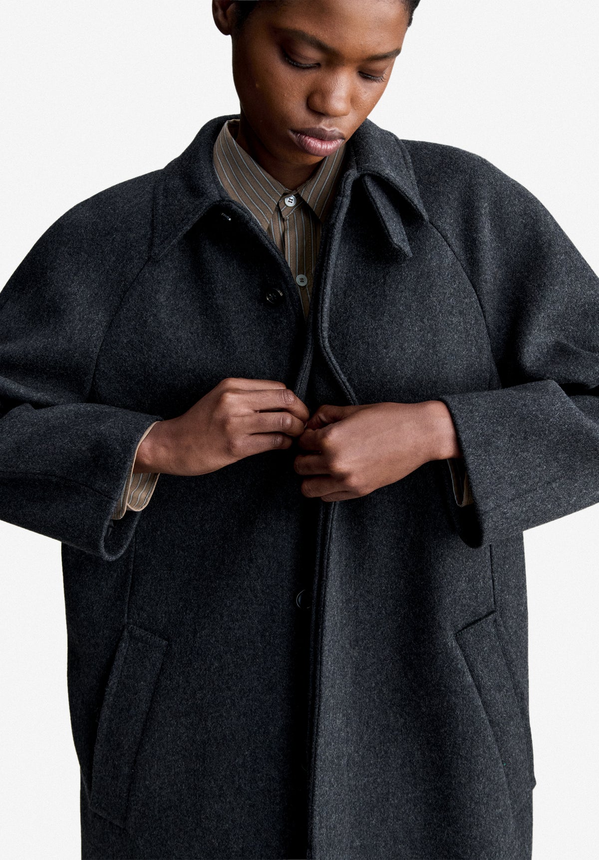 Loose-fit heather charcoal grey mac in recycled wool - 4