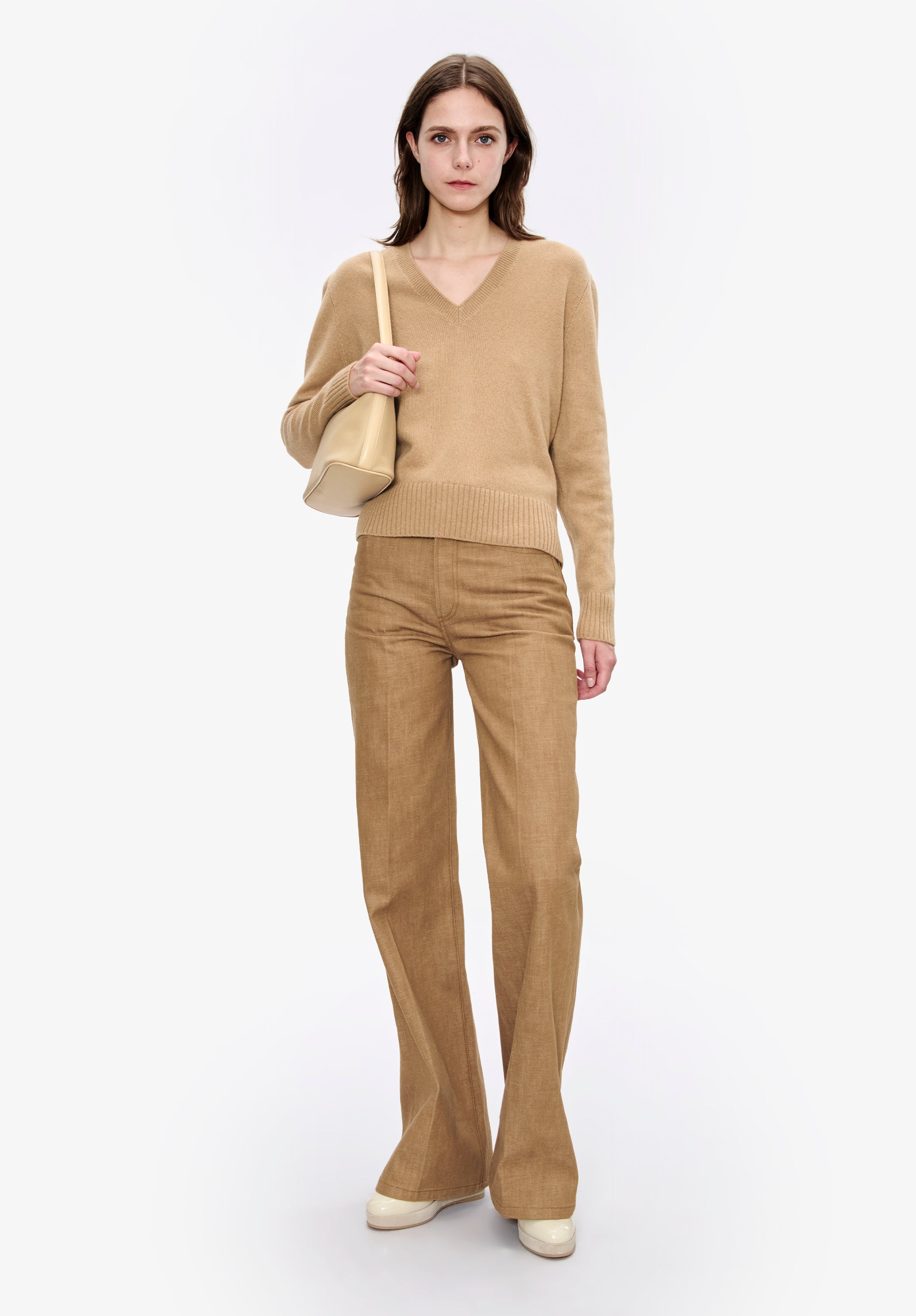 Short V-neck jumper - 1
